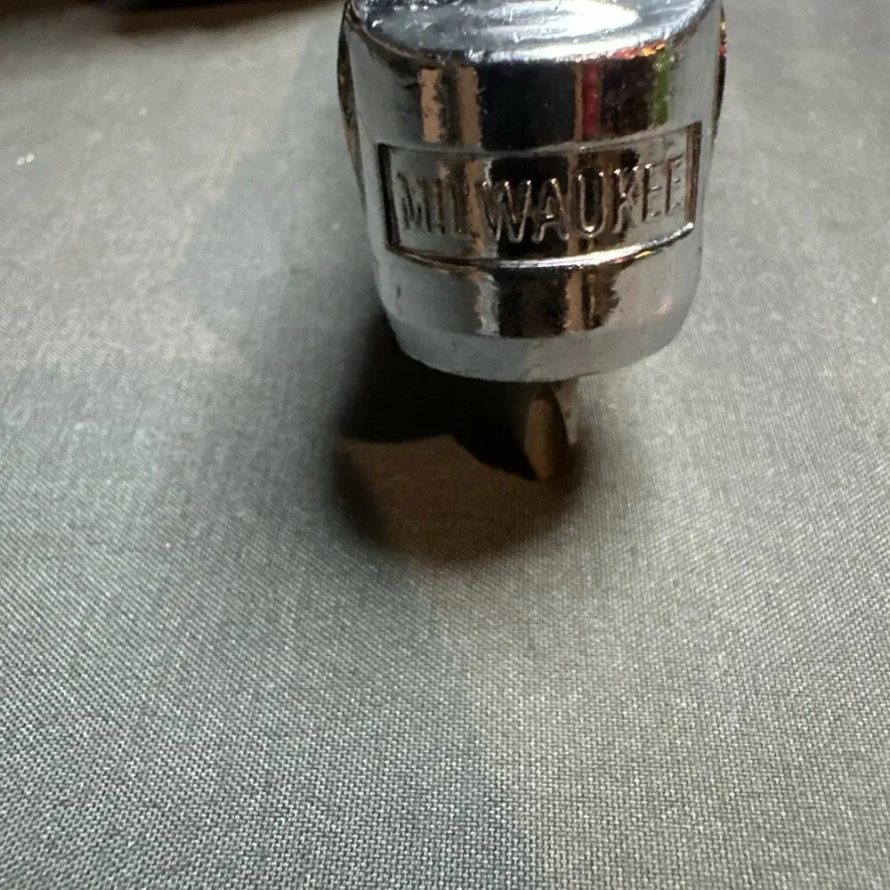 Milwaukee 105 degree for power screwdrivers and drill/drivers
